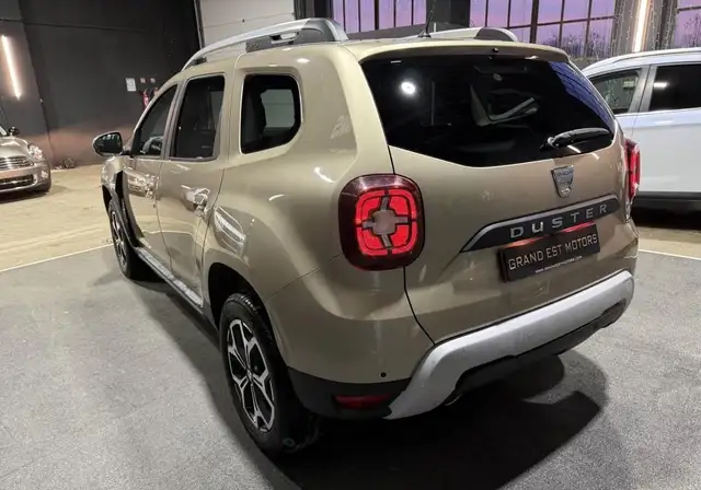 Dacia Duster view 8