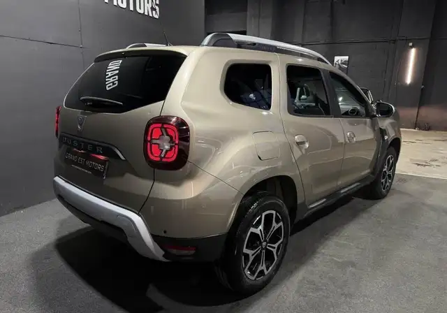 Dacia Duster view 9