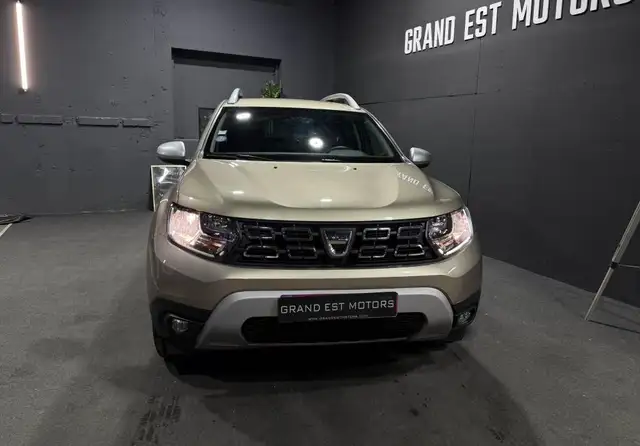 Dacia Duster view 2