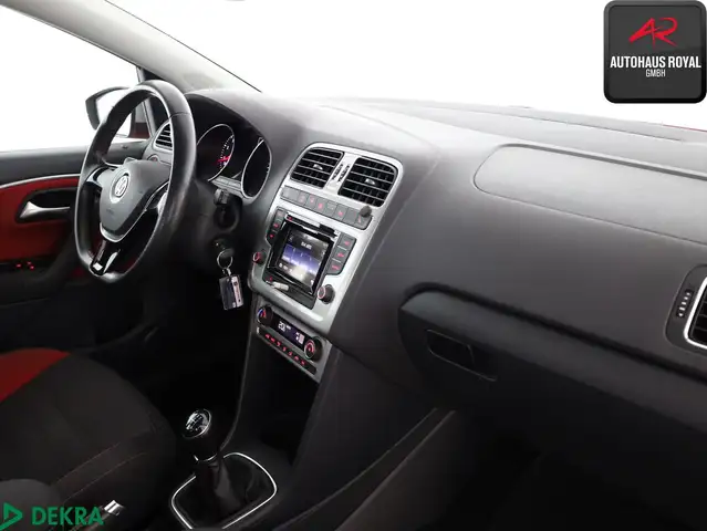 Volkswagen Polo view 10