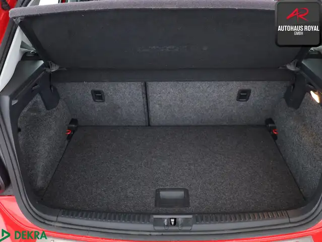 Volkswagen Polo view 13