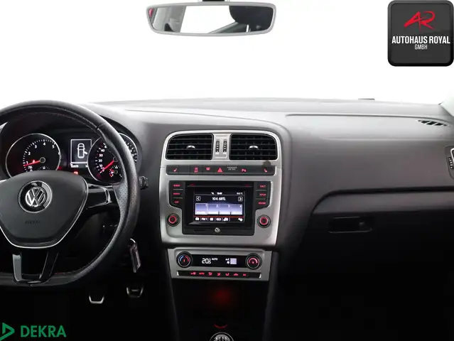 Volkswagen Polo view 9