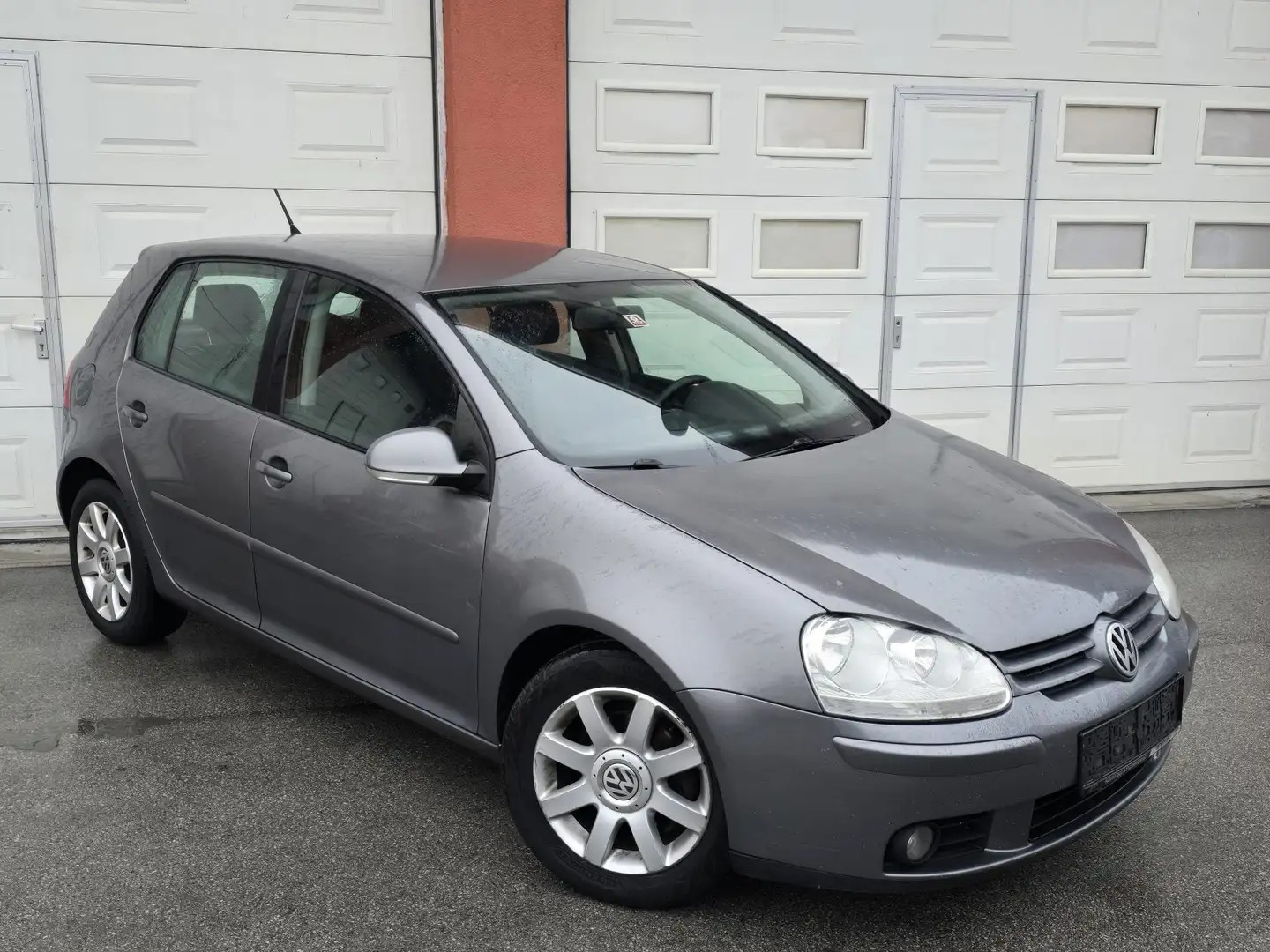 Volkswagen Golf V Sportline 1,9 TDI Grau - 2