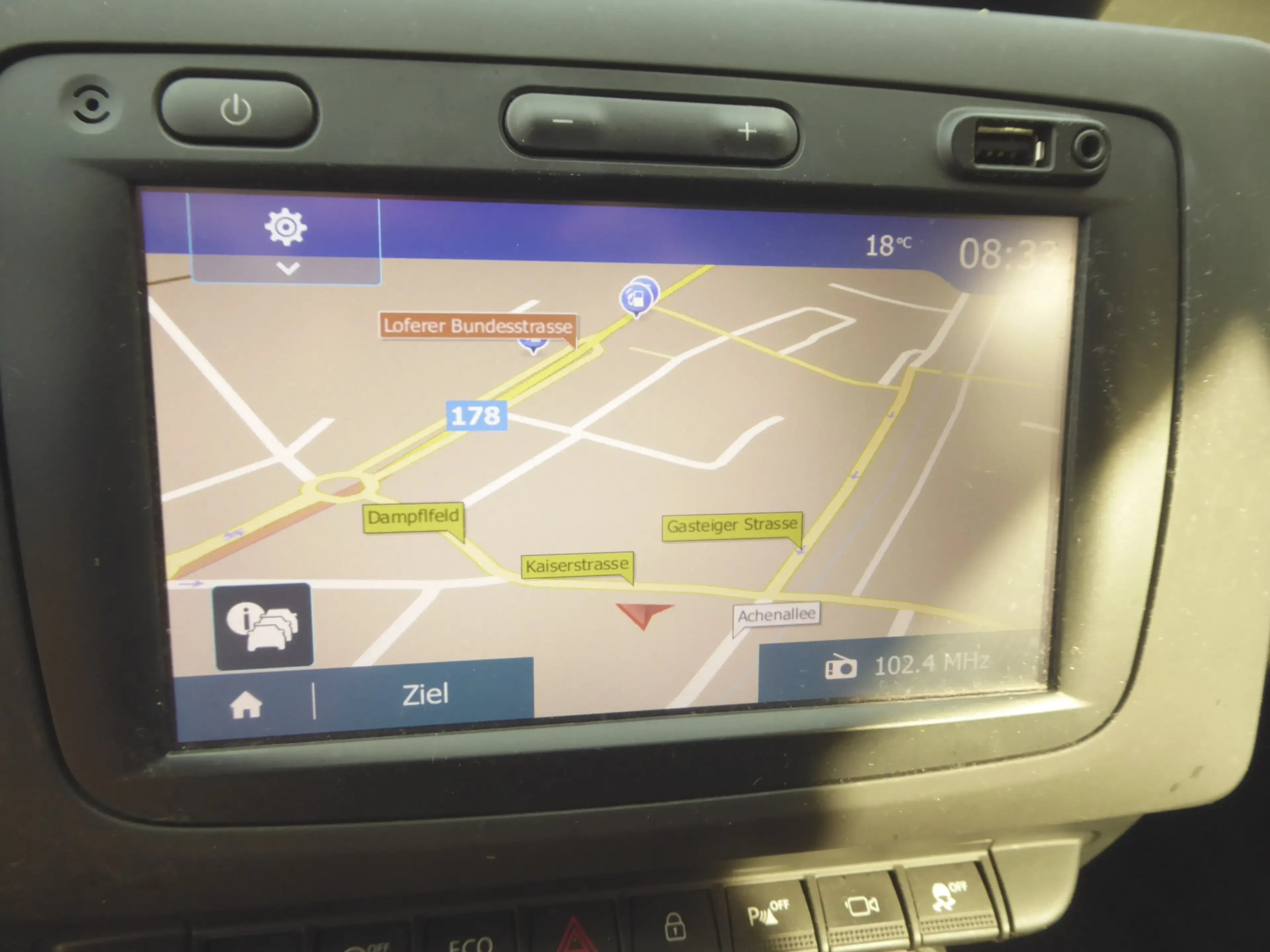 Dacia Duster Prestige 4WD — photo 10