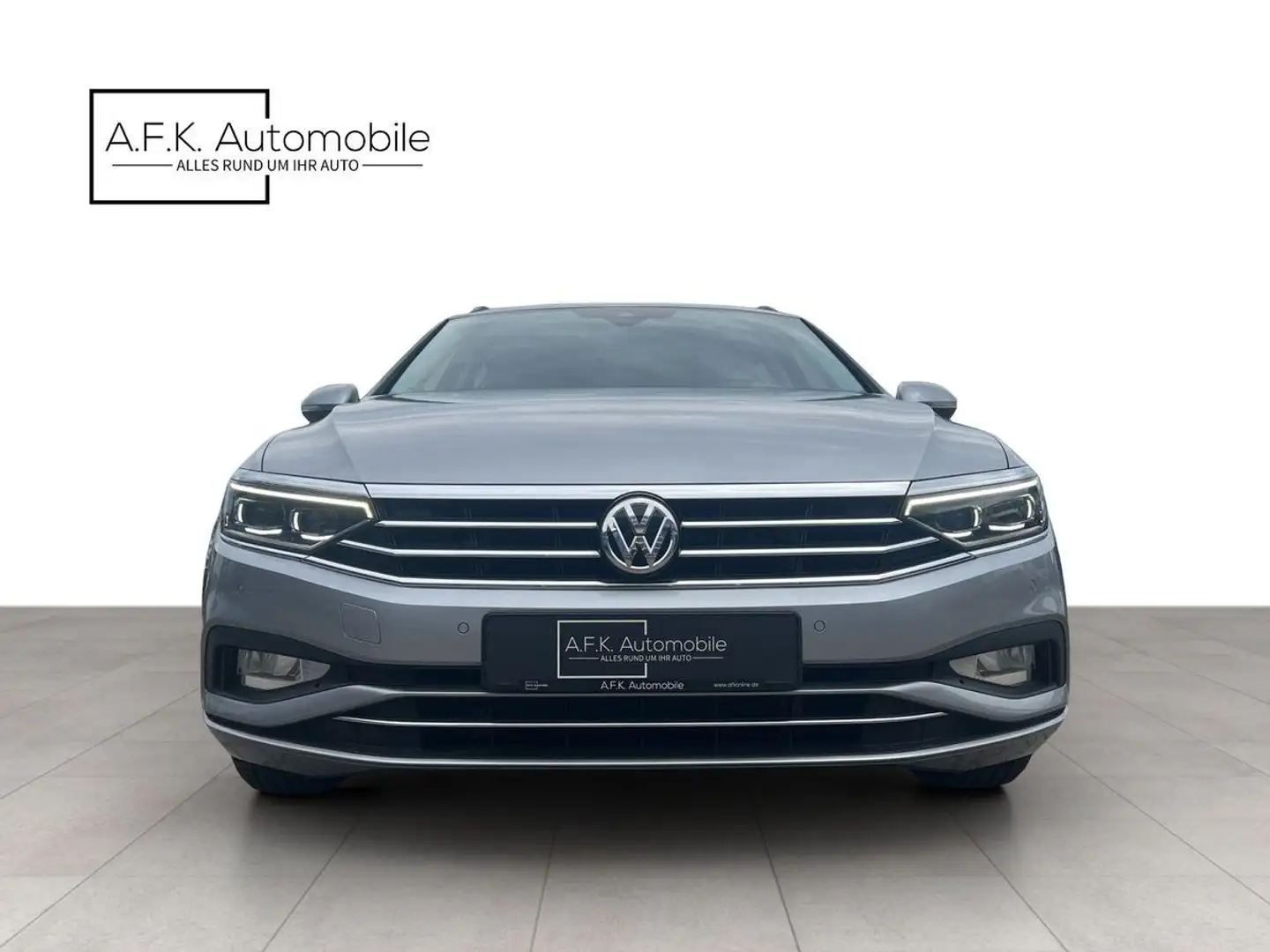Volkswagen Passat Variant Passat 2.0 TDI DSG | BUSINESS | IQ LIGHT | AHK | Argent - 2