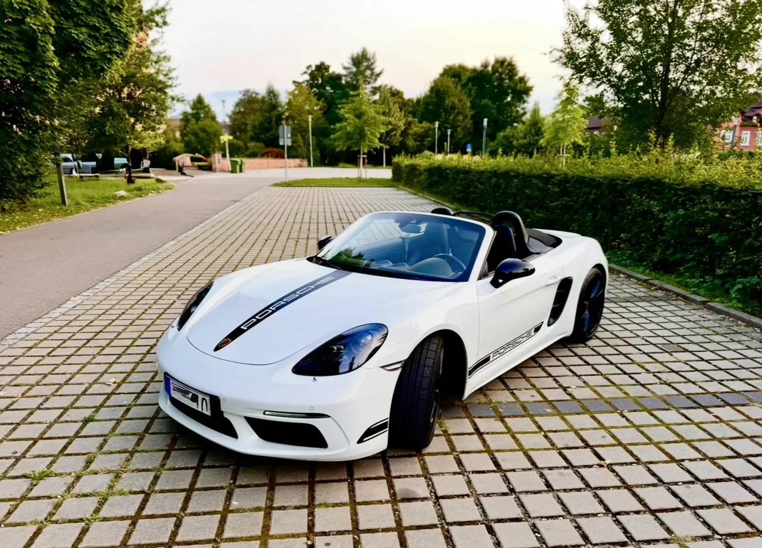 Porsche 718 Boxster PDK - Style Edition - Approved 08.2026 Weiß - 1