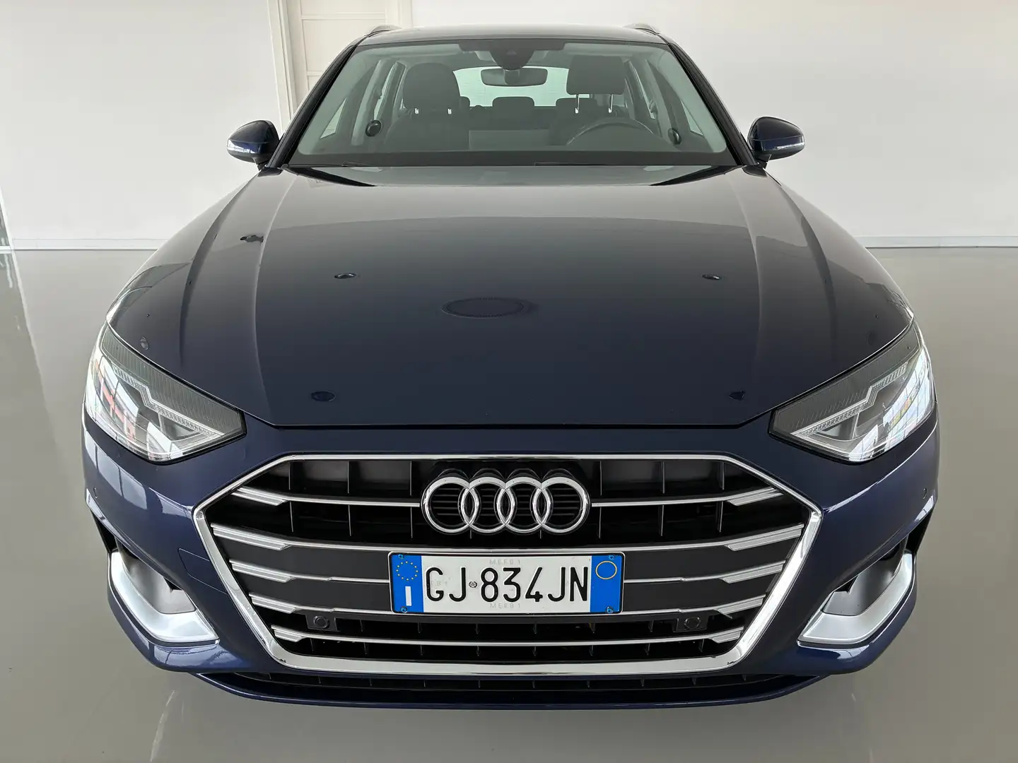 Audi A4 Avant 40 2.0 tdi mhev Advanced 204cv s-tronic Blu/Azzurro - 2