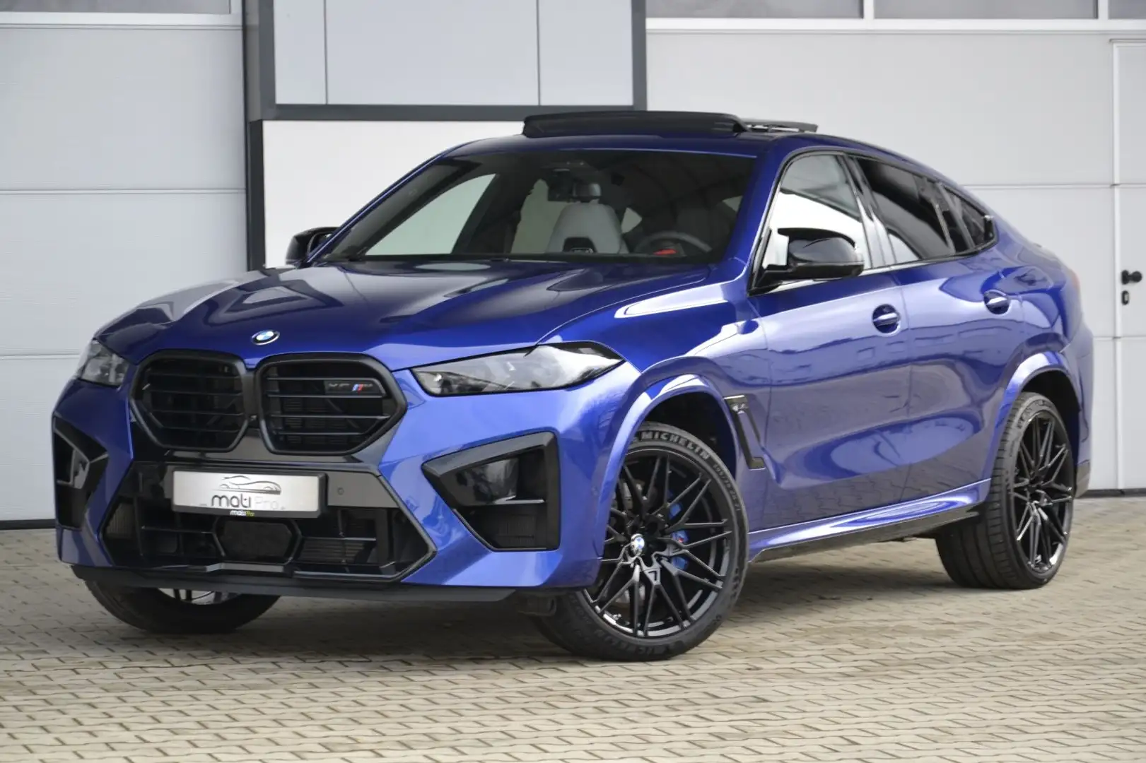 BMW X6 M Competition 360 SKY MASSAGE  B&W DR.ASS.PRO Blau - 1