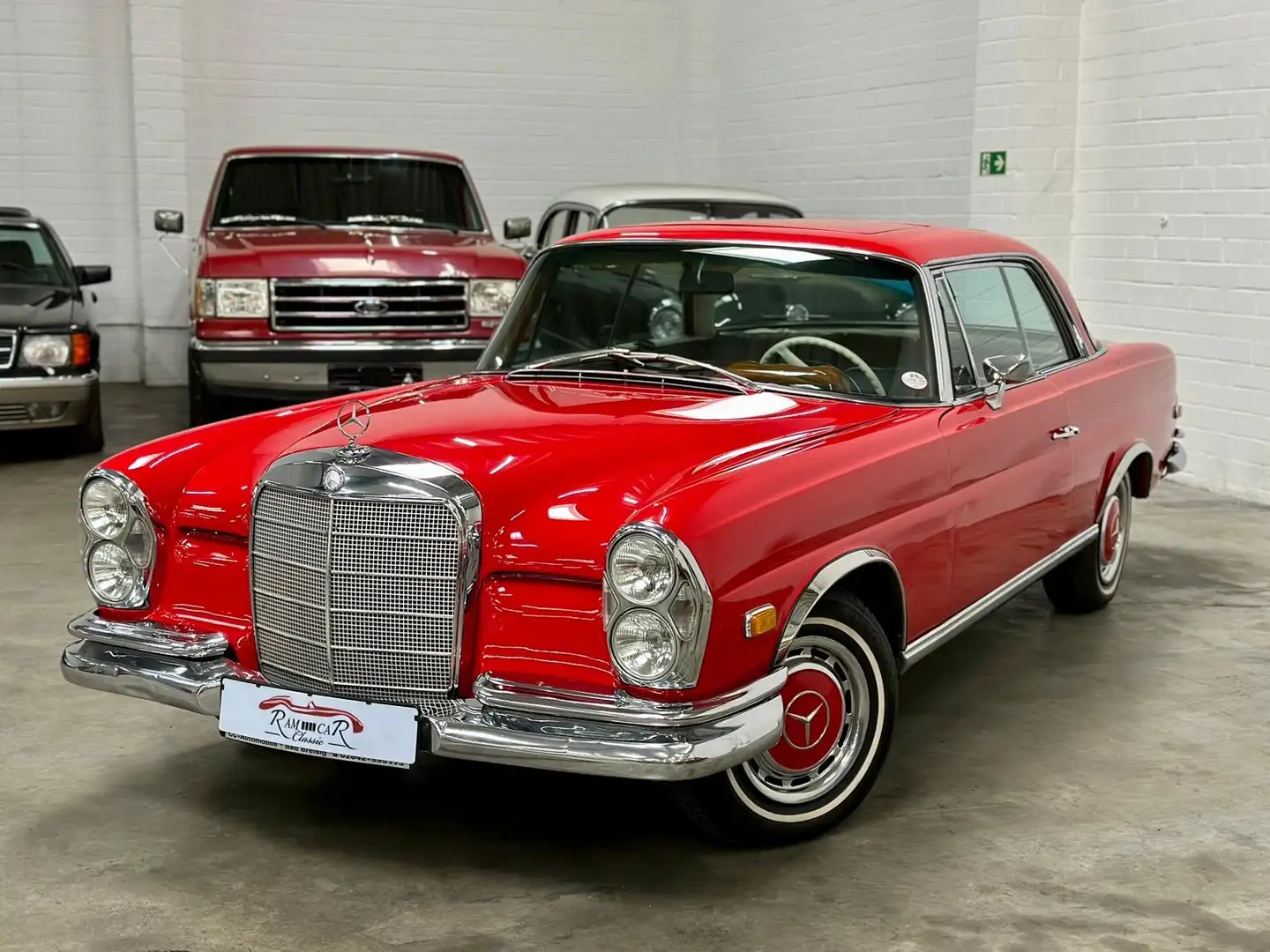 Mercedes-Benz 280 280 SE Coupé Rosso - 1