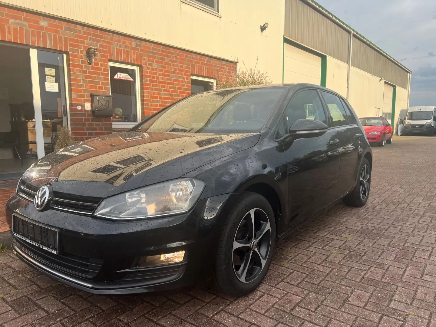 Volkswagen Golf VII*ZAHNRIEMEN NEU*TÜV NEU Zwart - 1