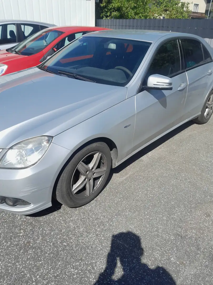 Mercedes-Benz E 220 E 220 Elegance BlueEfficiency CDI Aut. Elegance - 2