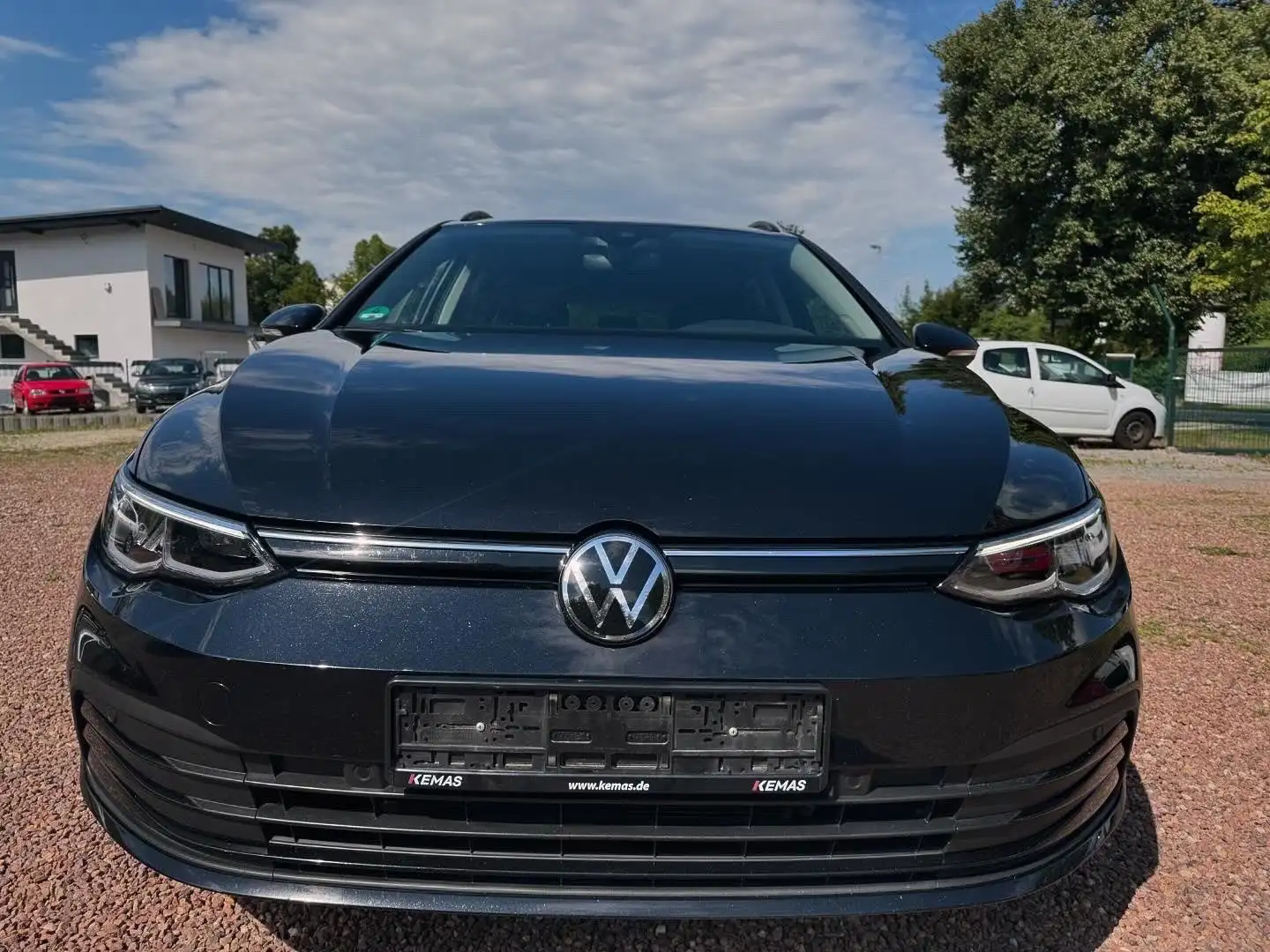 Volkswagen Golf Variant 2.0 TDI SCR Life Schwarz - 2