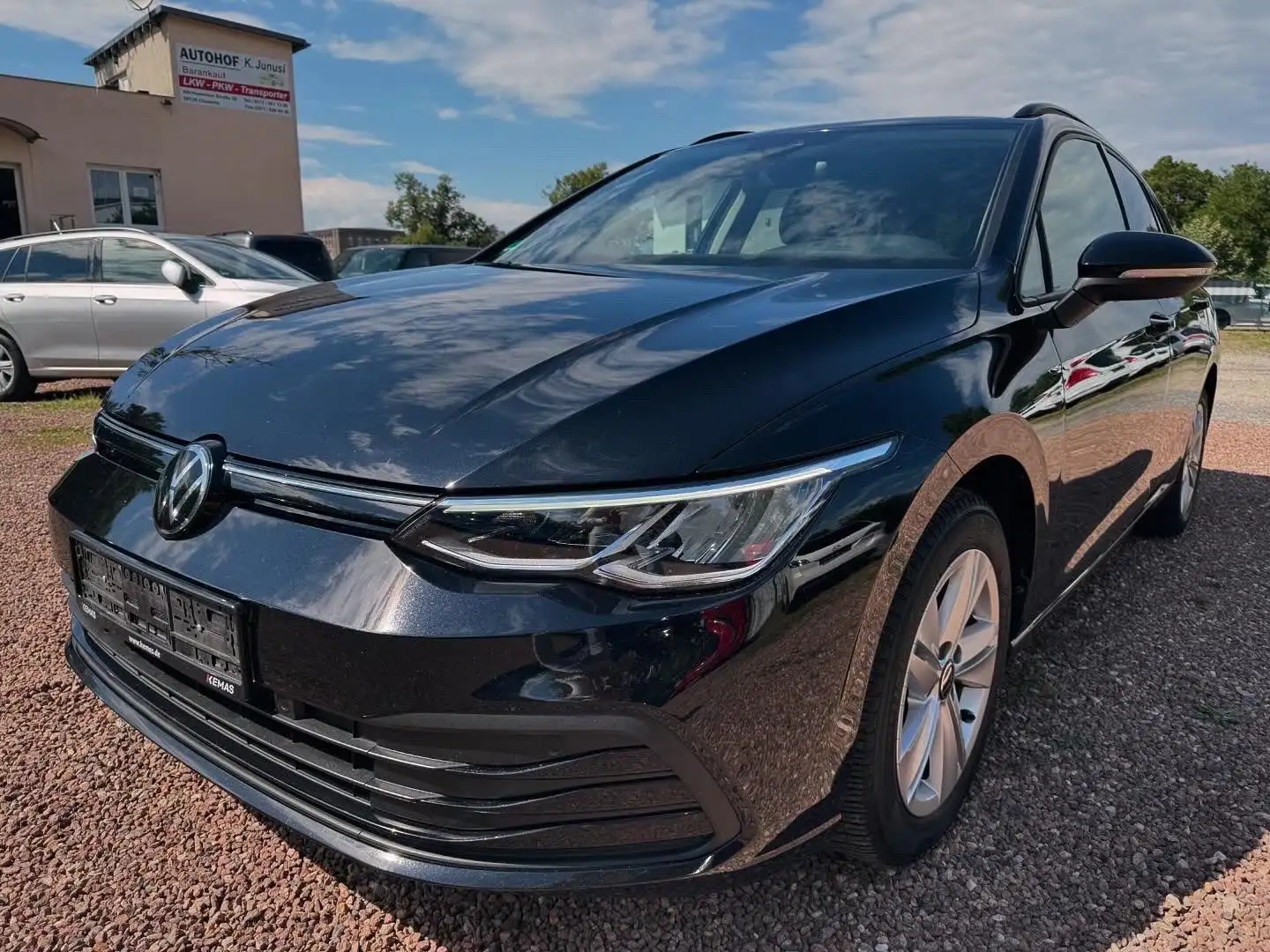 Volkswagen Golf Variant 2.0 TDI SCR Life Schwarz - 1