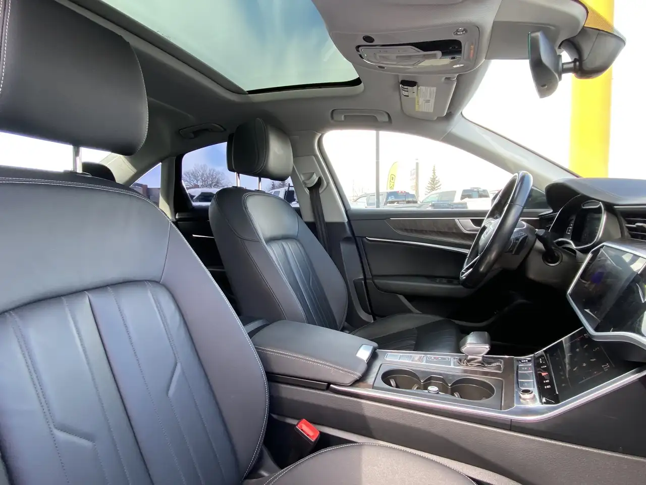 Audi A6 снимка Audi A6
