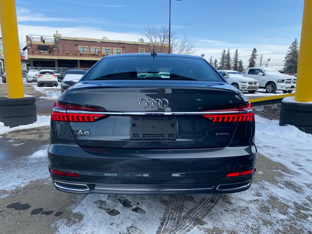 Audi A6 снимка Audi A6