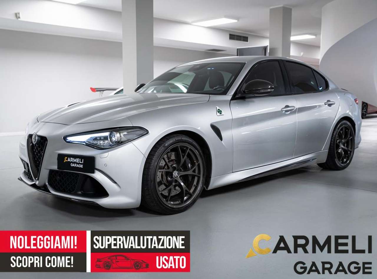 Alfa Romeo Giulia 2.9 V6 Bi-Turbo AT8 Quadrifoglio 510CV