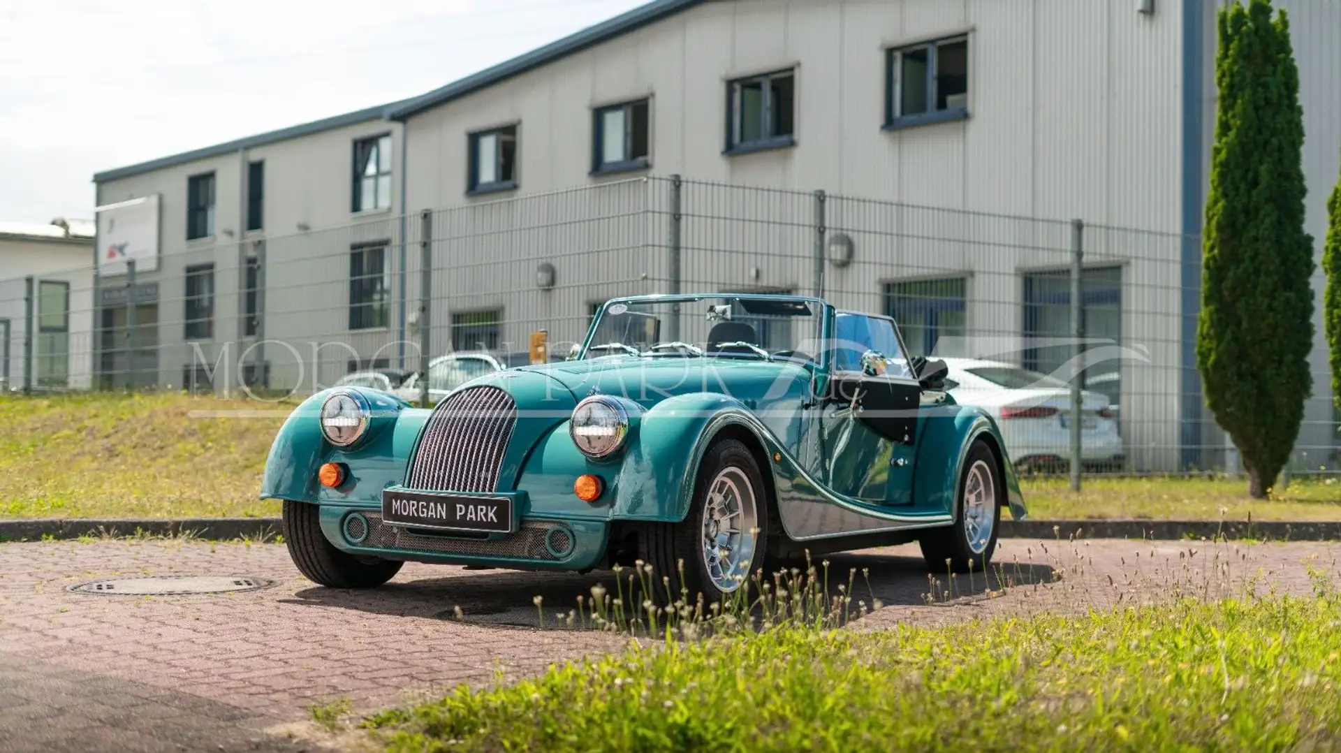 Morgan Plus Four - 1