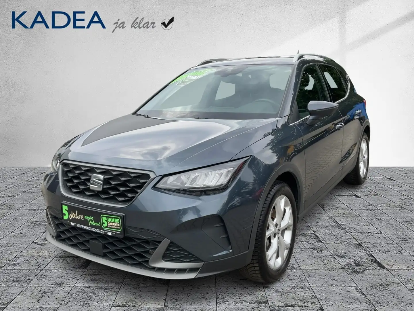 SEAT Arona 1.0 TSI FR NAVI*PDC*LED*WINTER-PAKET*KLIMA Grijs - 2