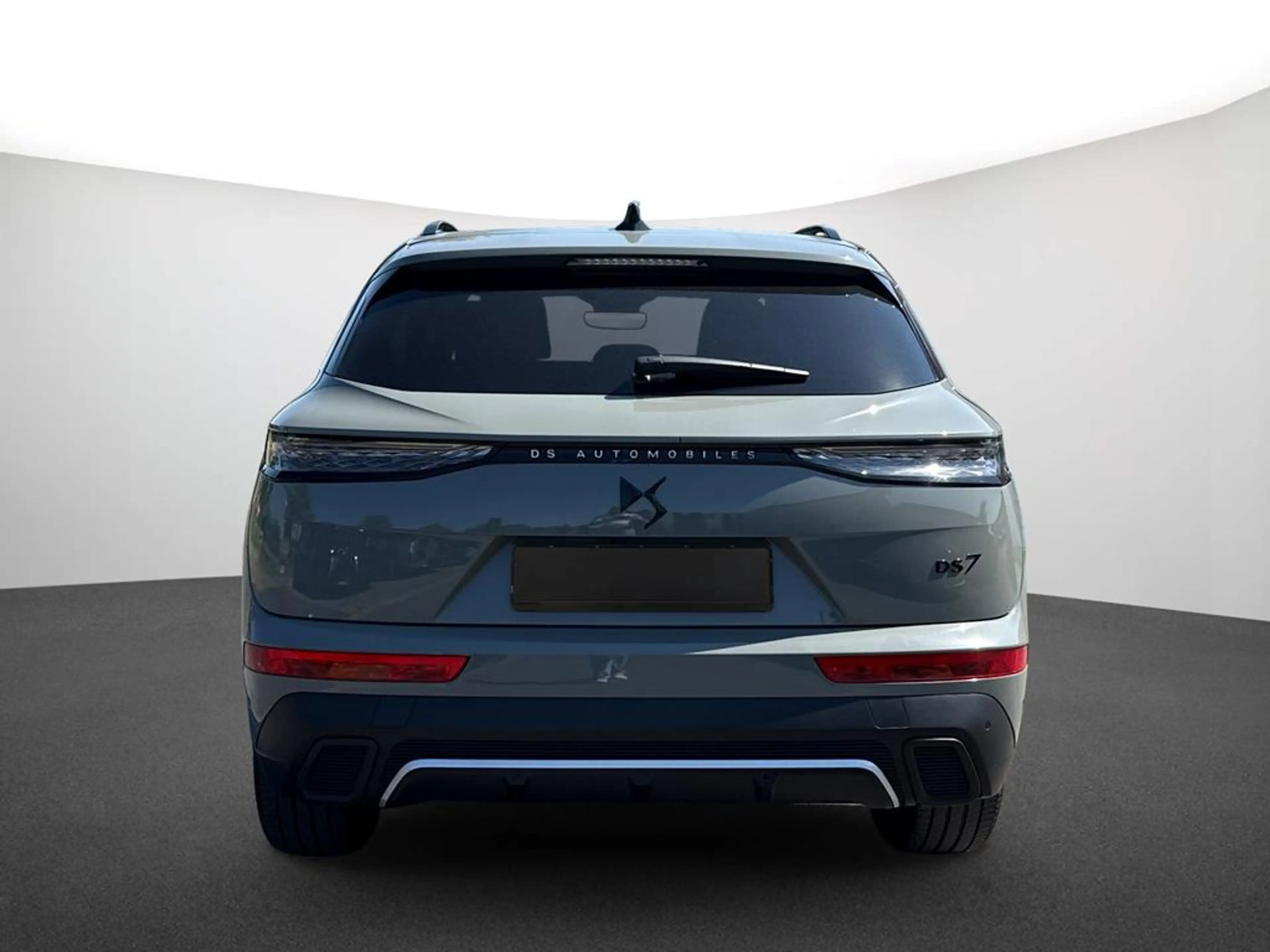 DS Automobiles DS 7 DS 7 PERFORMANCE LINE + BlueHDI 130 — photo 4