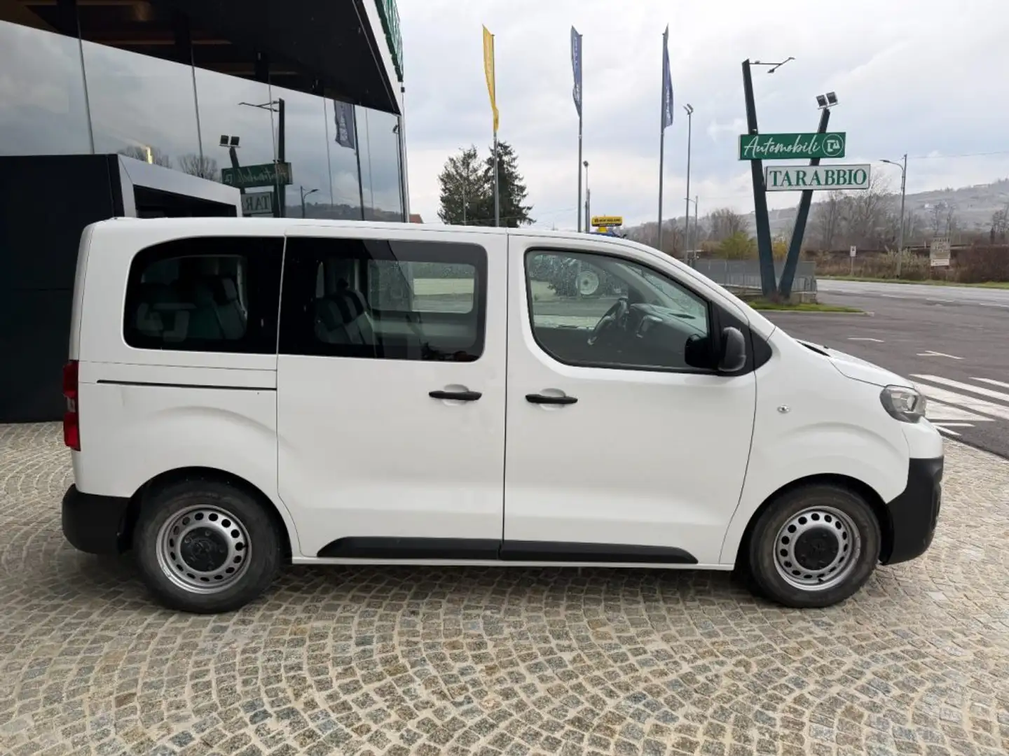 Peugeot Expert 8 POSTI - 150CV - KM 75.000 - NO OBBLIGO FINANZIAM Bianco - 2
