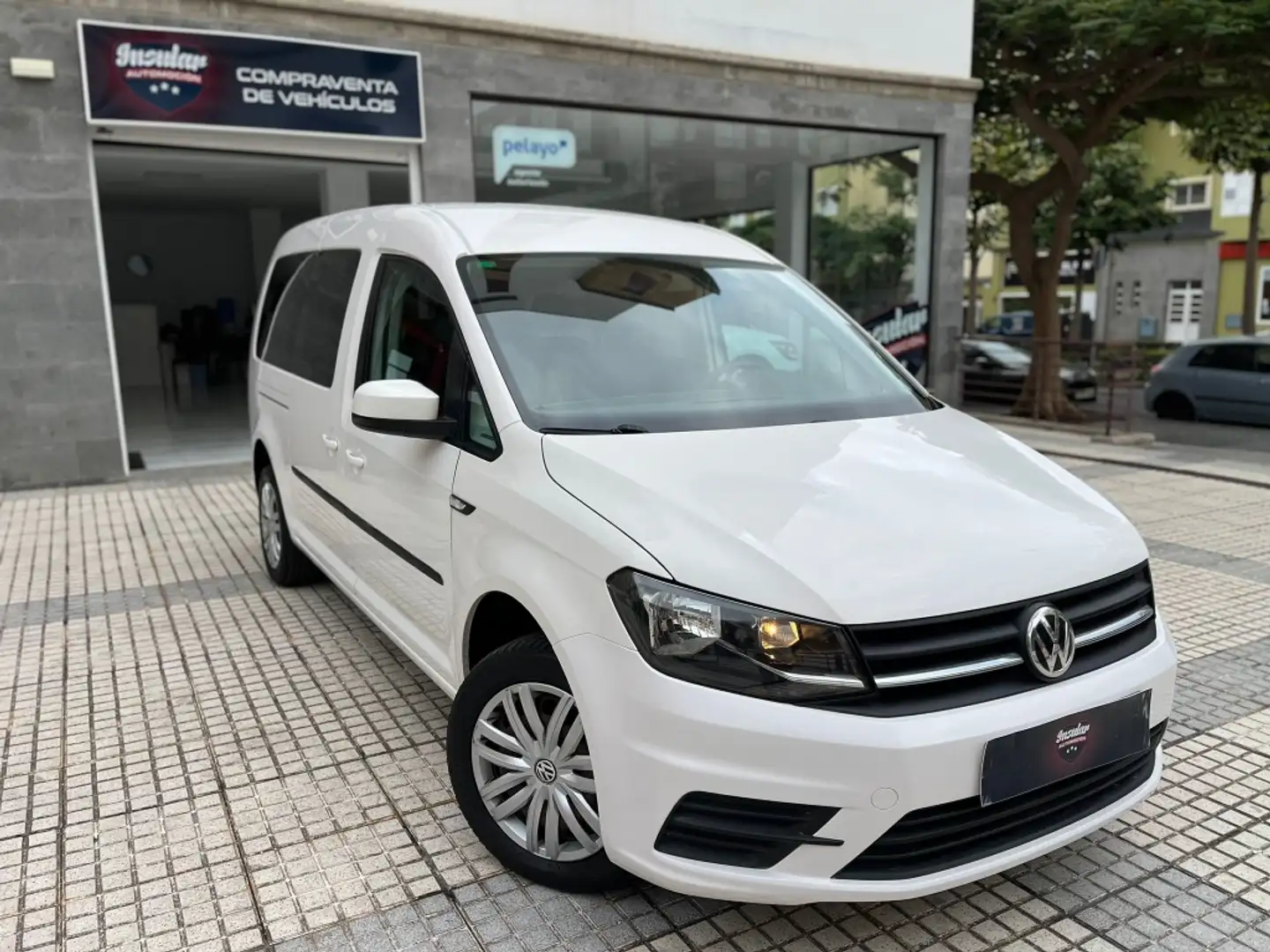 Volkswagen Caddy Maxi 2.0TDI Outdoor DSG 75kW Blanco - 1