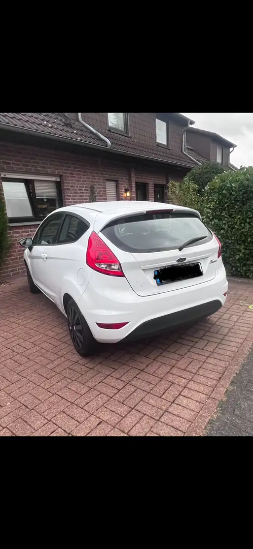 Ford Fiesta Trend Weiß - 2