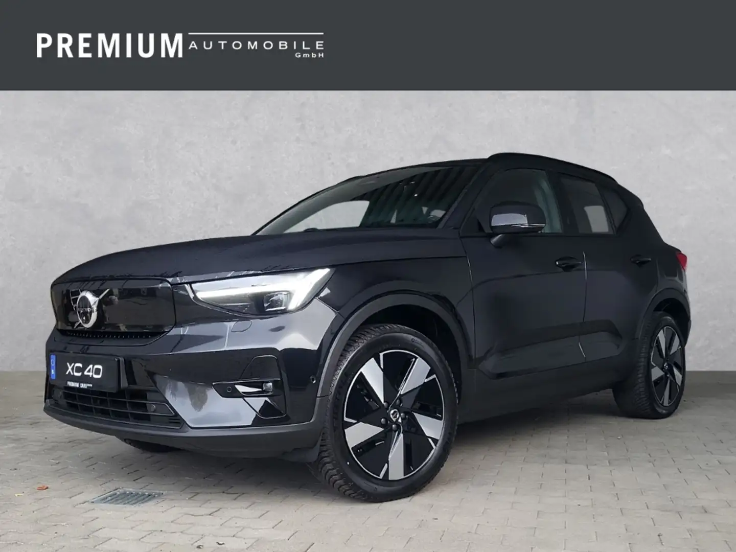 Volvo XC40 Ultimate Recharge Pure Electric 2WD P8 Pixel AHK Schwarz - 1