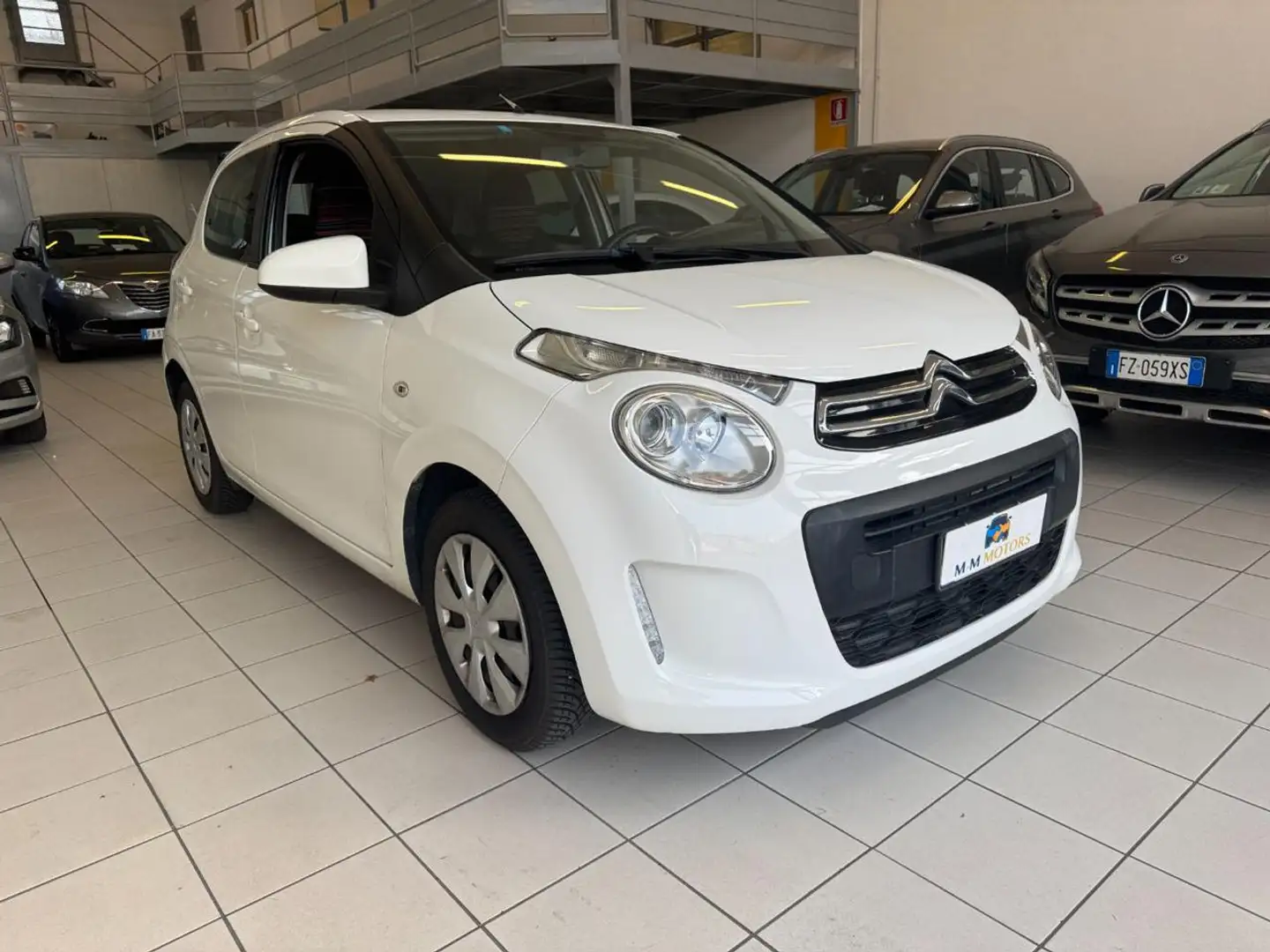 Citroen C1 68 5 porte Shine  **NEOPATENTATI** Blanc - 1