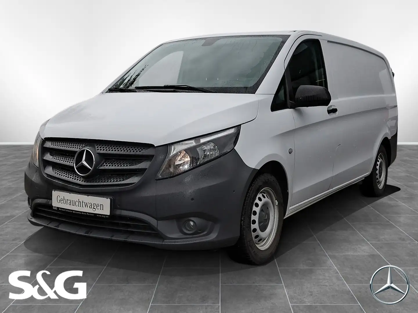 Mercedes-Benz Vito 114 BlueTEC Kasten Lang SORTIMO 8-Fach Weiß - 1