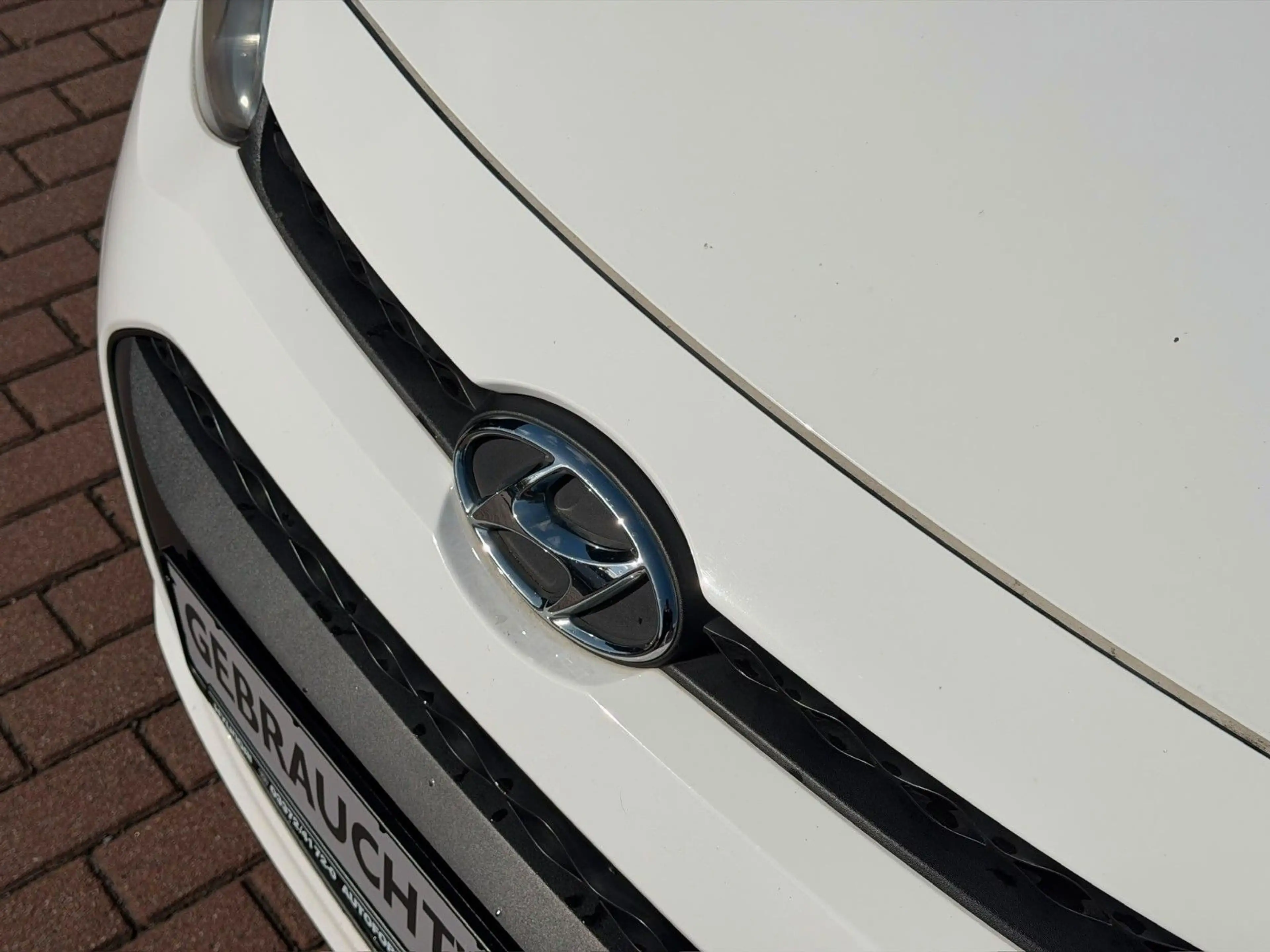 Hyundai i10 1.0 Passion *Klima*Allwetter*Isofix*USB*AUX* — photo 10