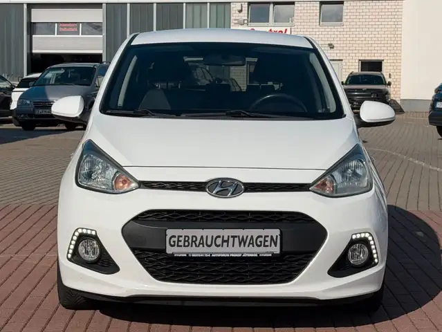 Hyundai I10 view 2