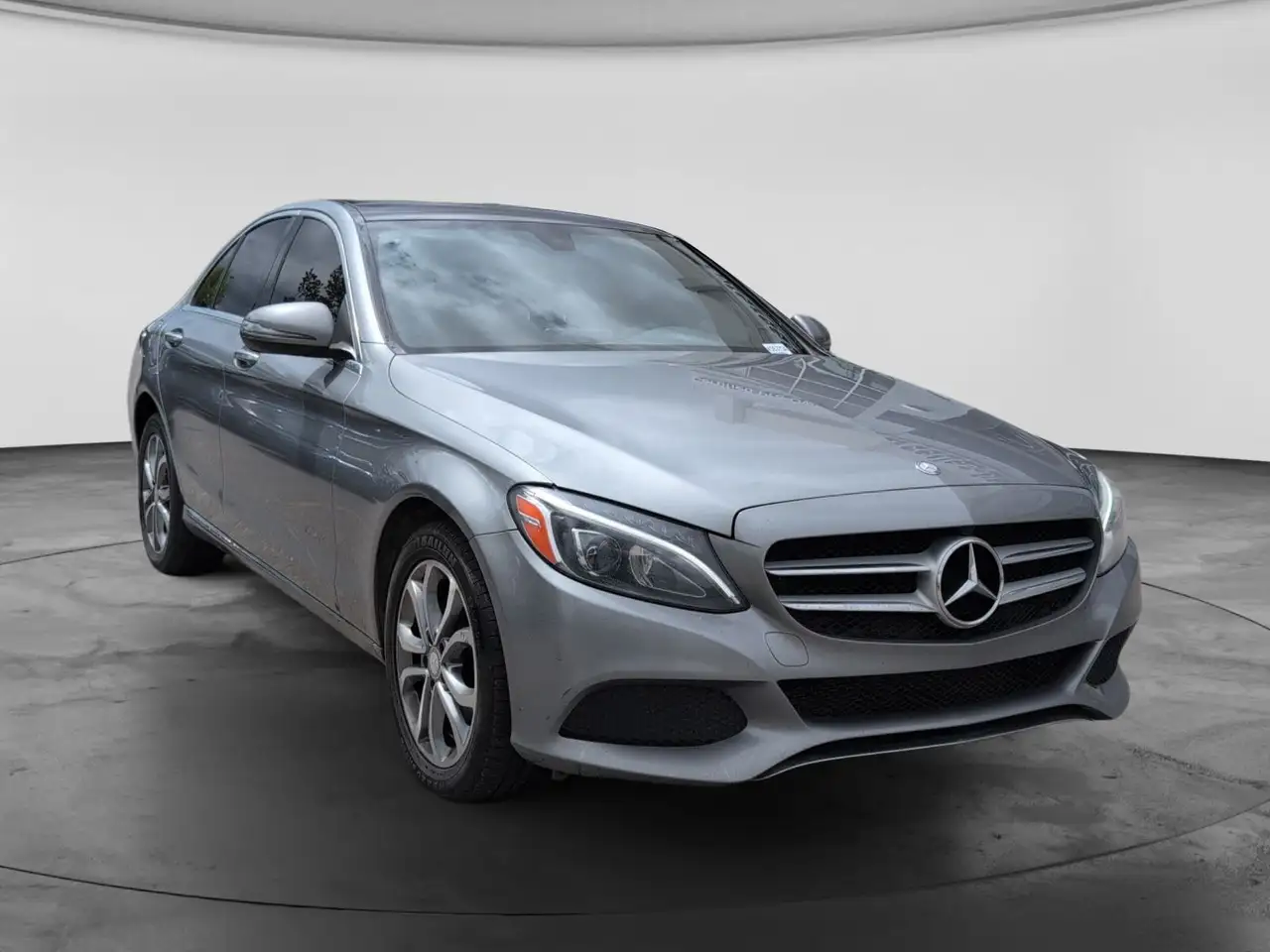Mercedes-Benz C-Class photo Mercedes-Benz C-Class