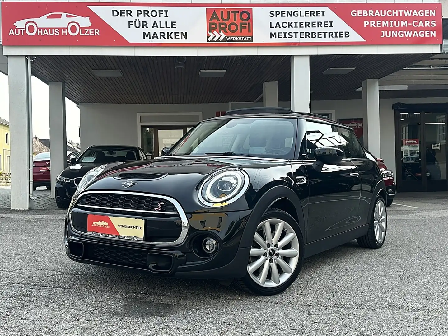 MINI Cooper S *Chilli-Paket, Head-up, Keyless, Panoramadach* Schwarz - 1