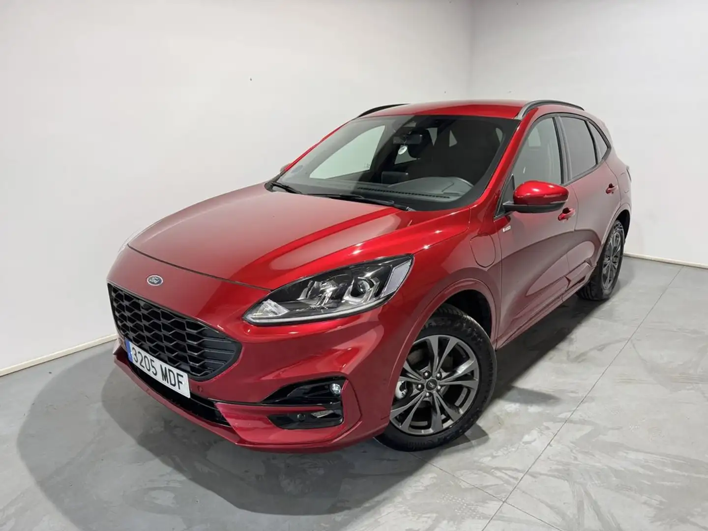 Ford Kuga 2.5 Duratec PHEV 225cv FWD Auto ST-Line Rojo - 1