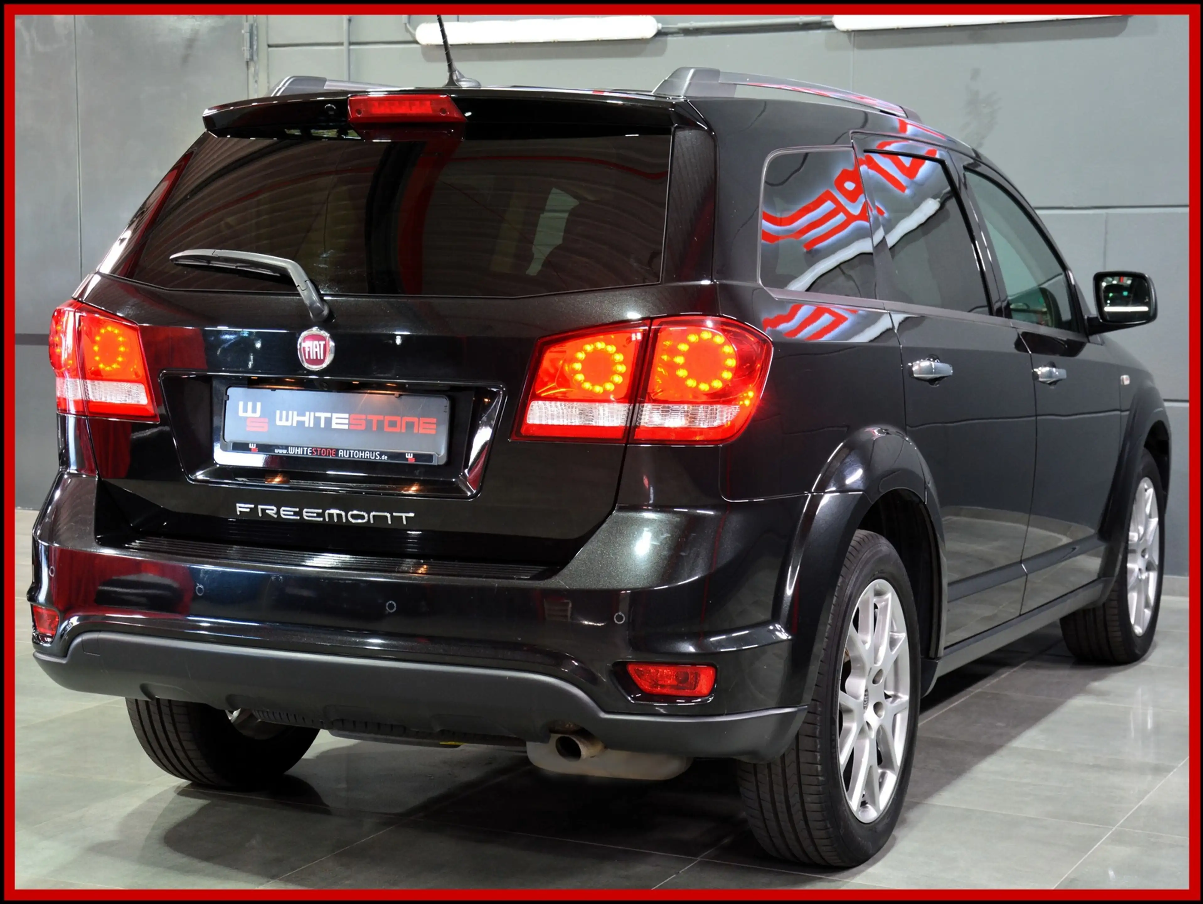 Fiat Freemont 2,4 Lounge 1.Hand Aut 7 Sitze Leder Cam — photo 9