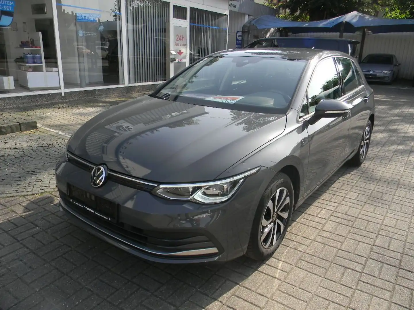 Volkswagen Golf VIII Lim. Active 1,5 TSI 6 GANG STH,KAMERA Gris - 2