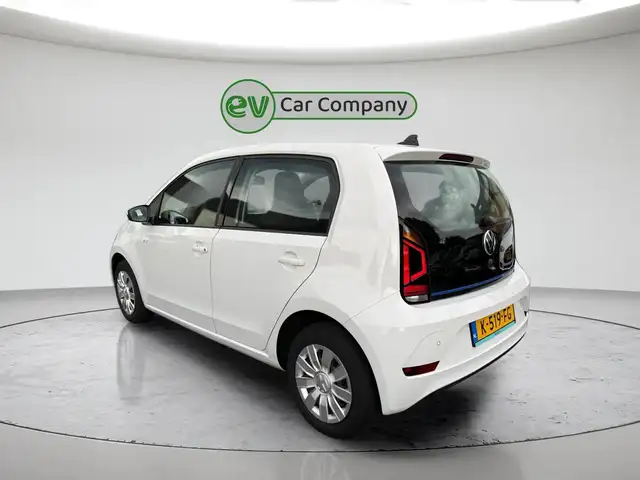Volkswagen E-Up! view 3