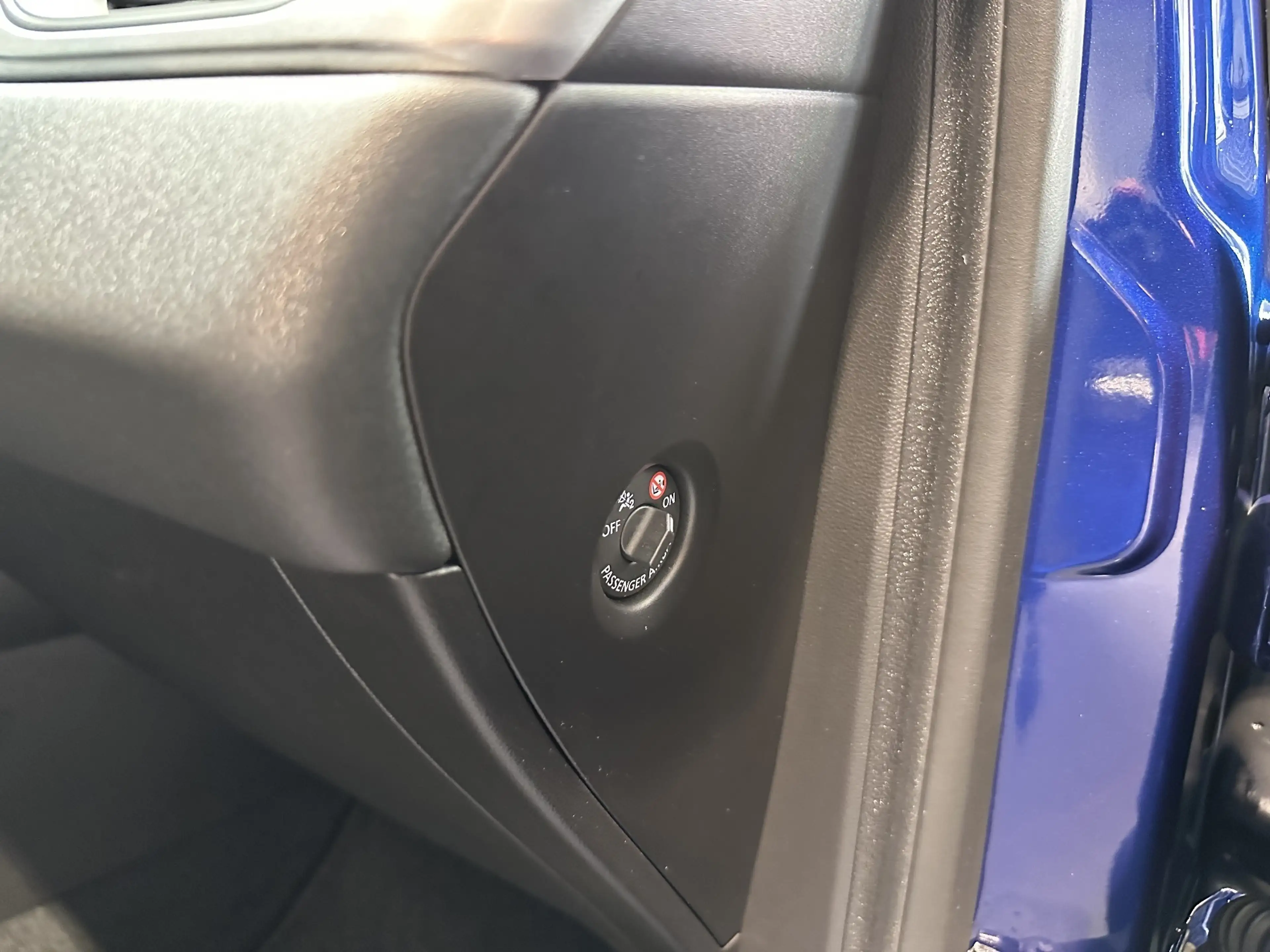 Renault Captur EXPERIENCE TCe 90 — photo 11