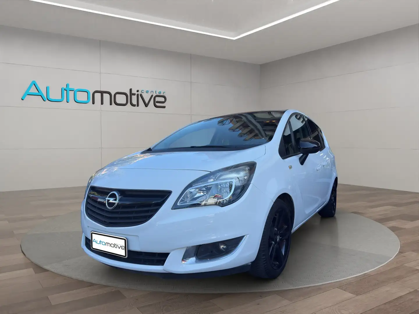 Opel Meriva 2014 1.4 t Design Edition Gpl-tech 120cv Bianco - 1