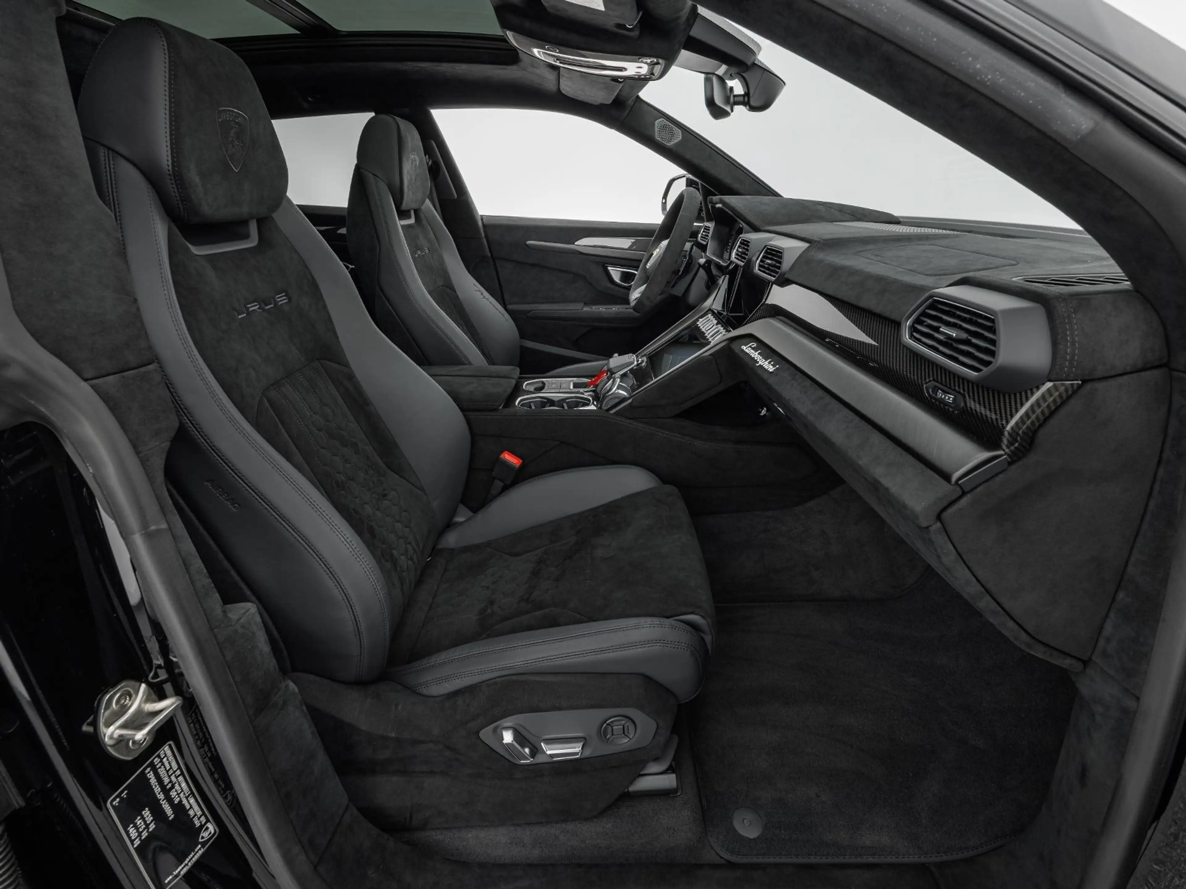 Lamborghini Urus Performante — photo 11