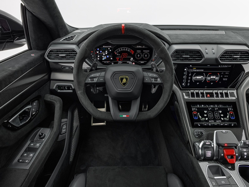 Lamborghini Urus Performante — photo 8