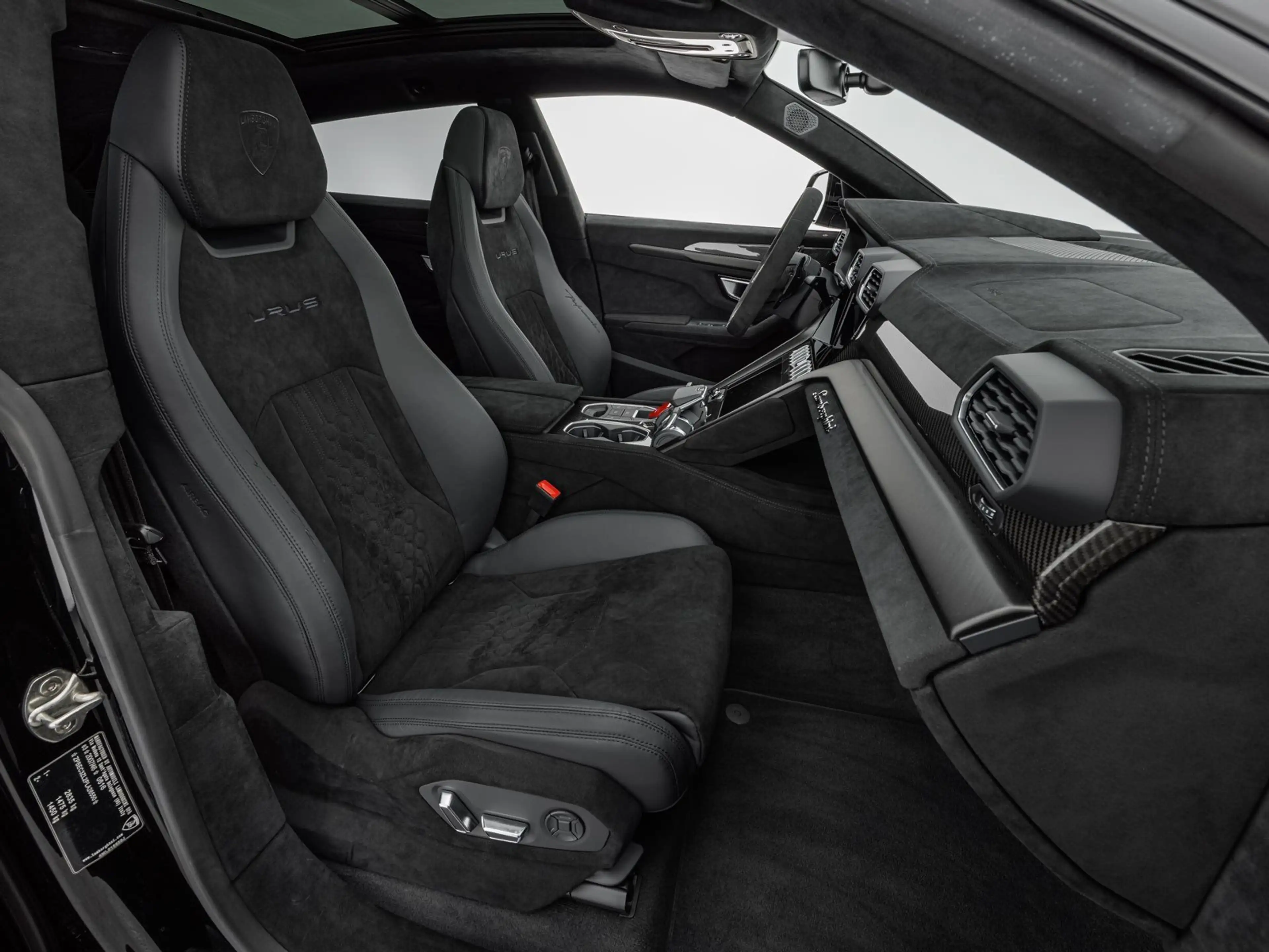 Lamborghini Urus Performante — photo 10