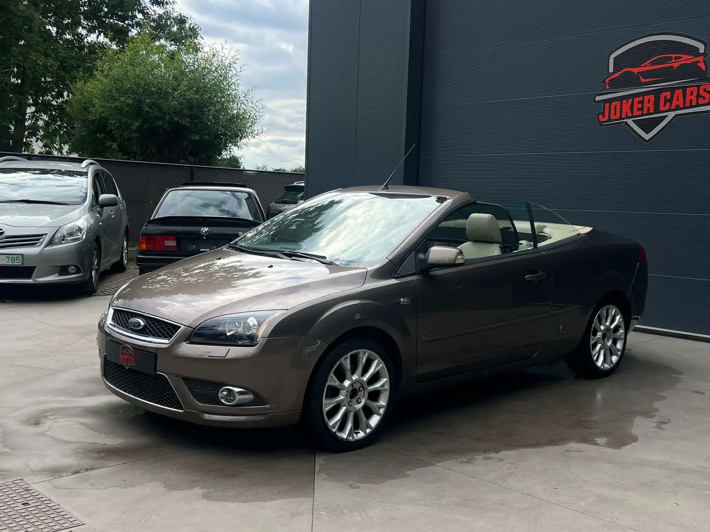Ford Focus CC 2.0 TDCi Titanium Cabrio Leder Xenon Hnědá - 2