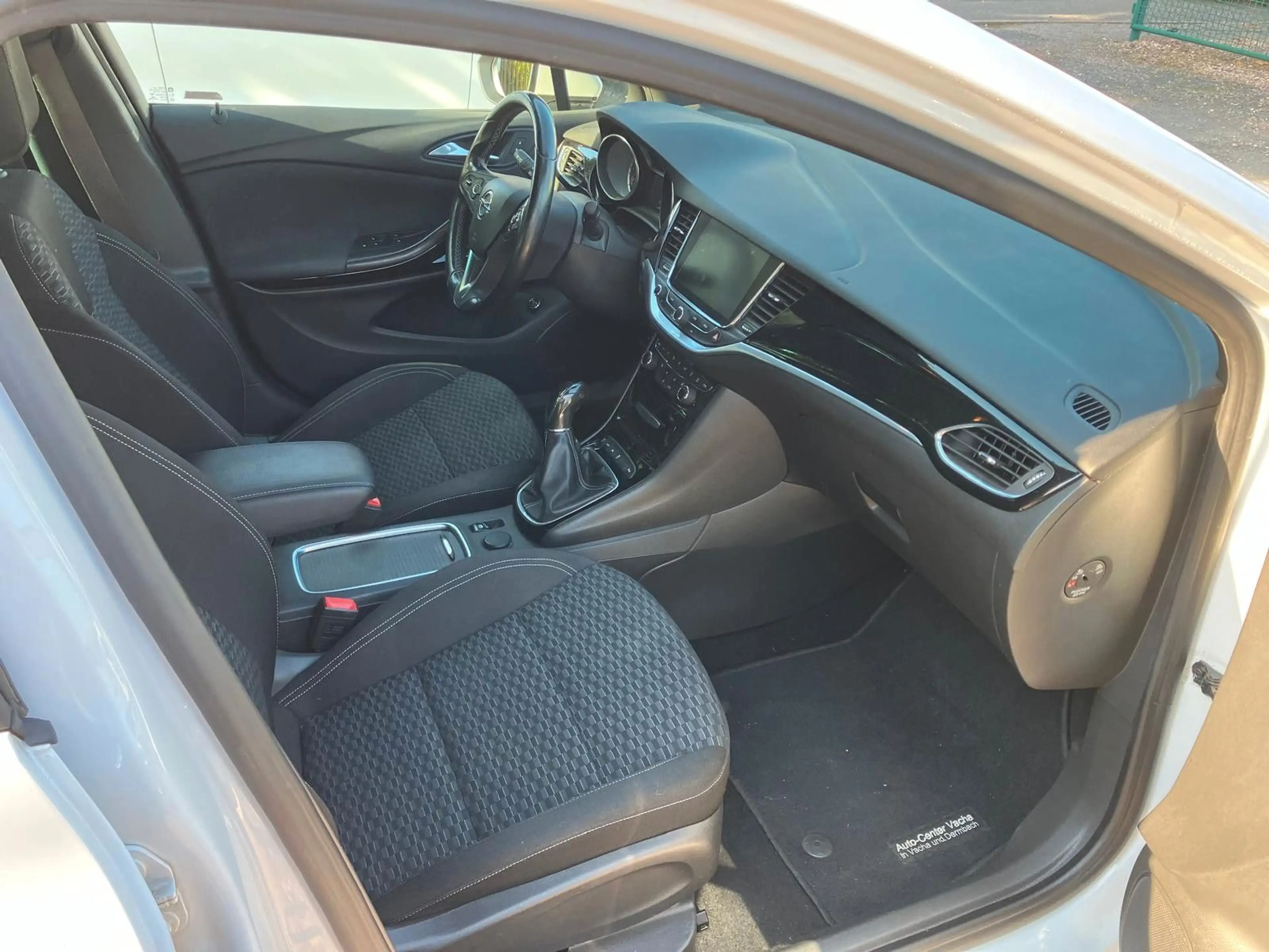 Opel Astra K Sports Tourer Dynamic Start/Stop — photo 8