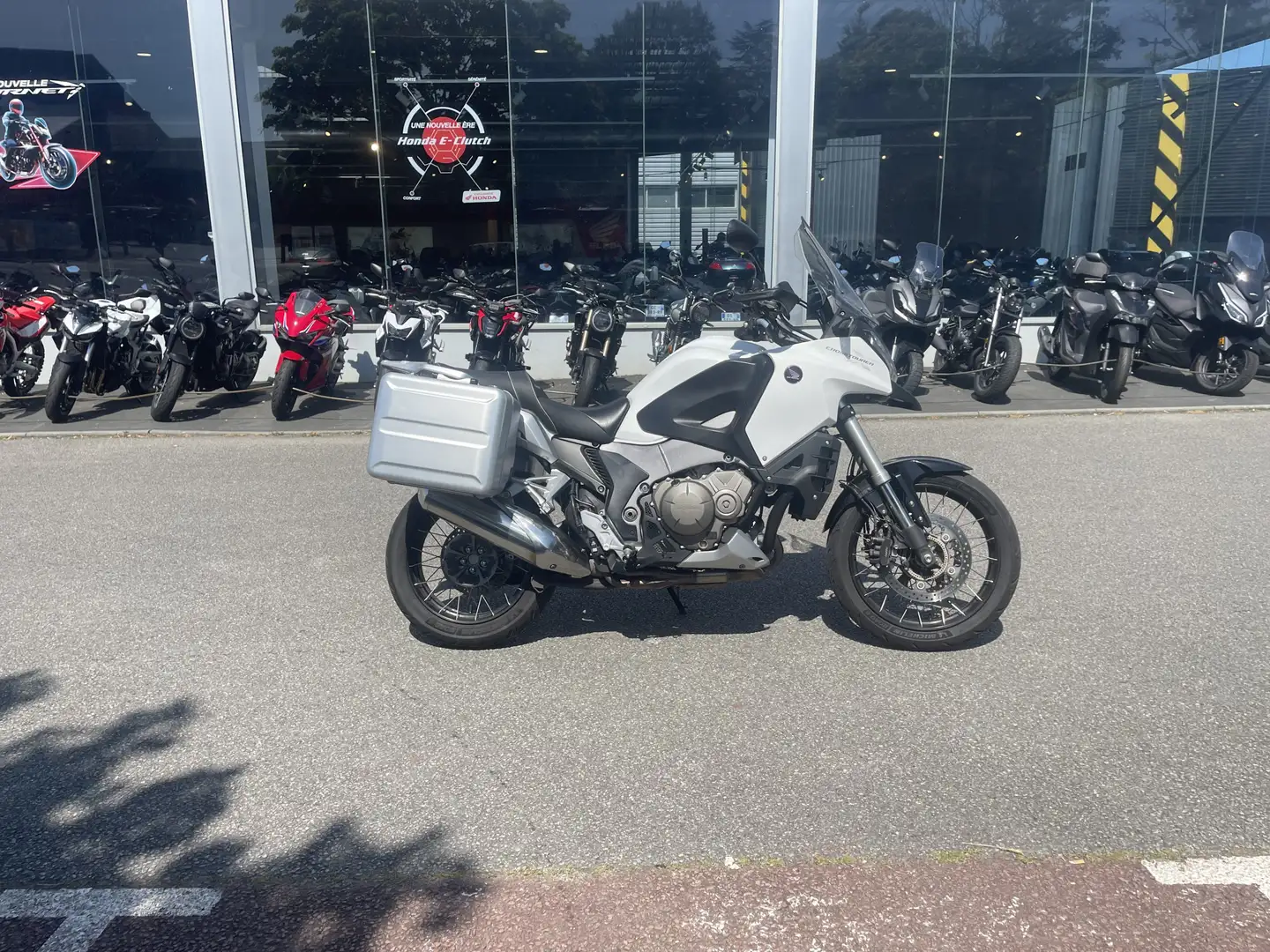 Honda VFR 1200 Bianco - 1