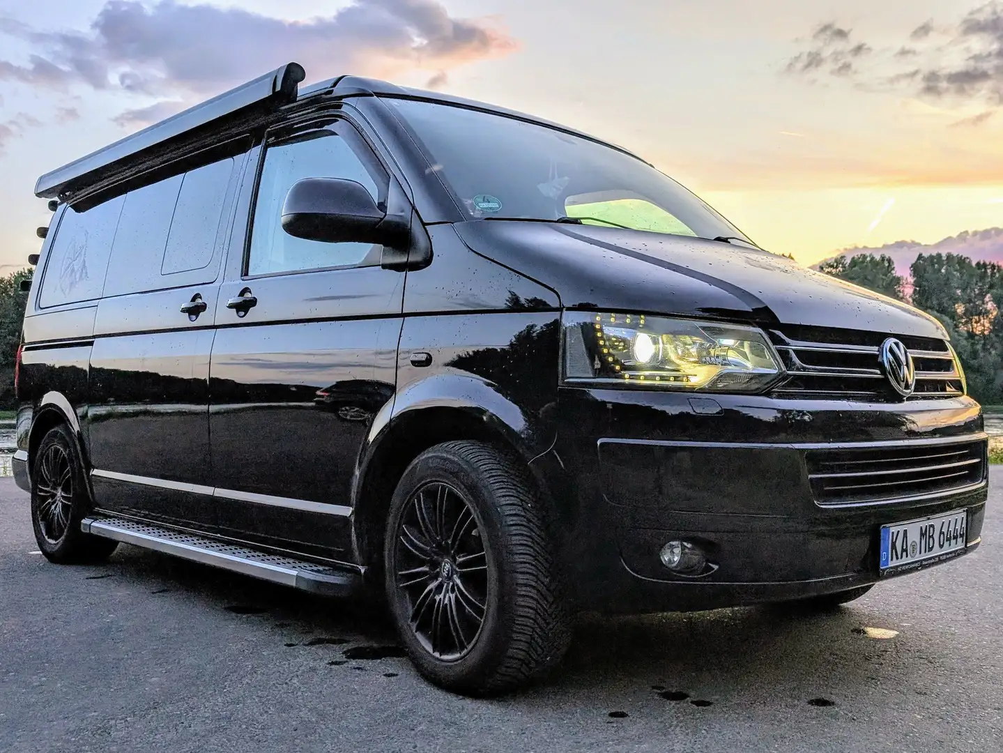 Volkswagen T5 California Beach Noir - 1