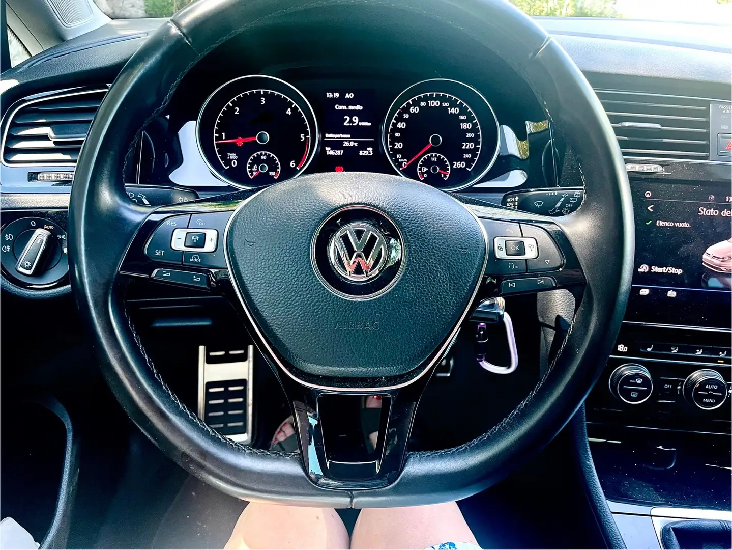 Volkswagen Golf 7.5  5p 1.6 tdi Sound 115cv.  Euro 6 - 2