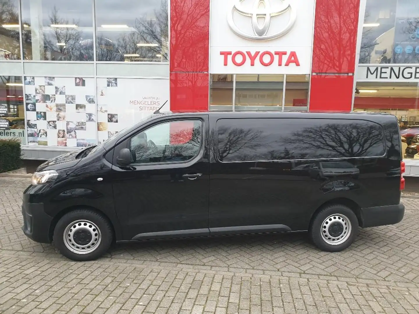 Toyota Proace Worker 2.0 D-4D Cool Comfort Long Achterklep, A/C Noir - 2