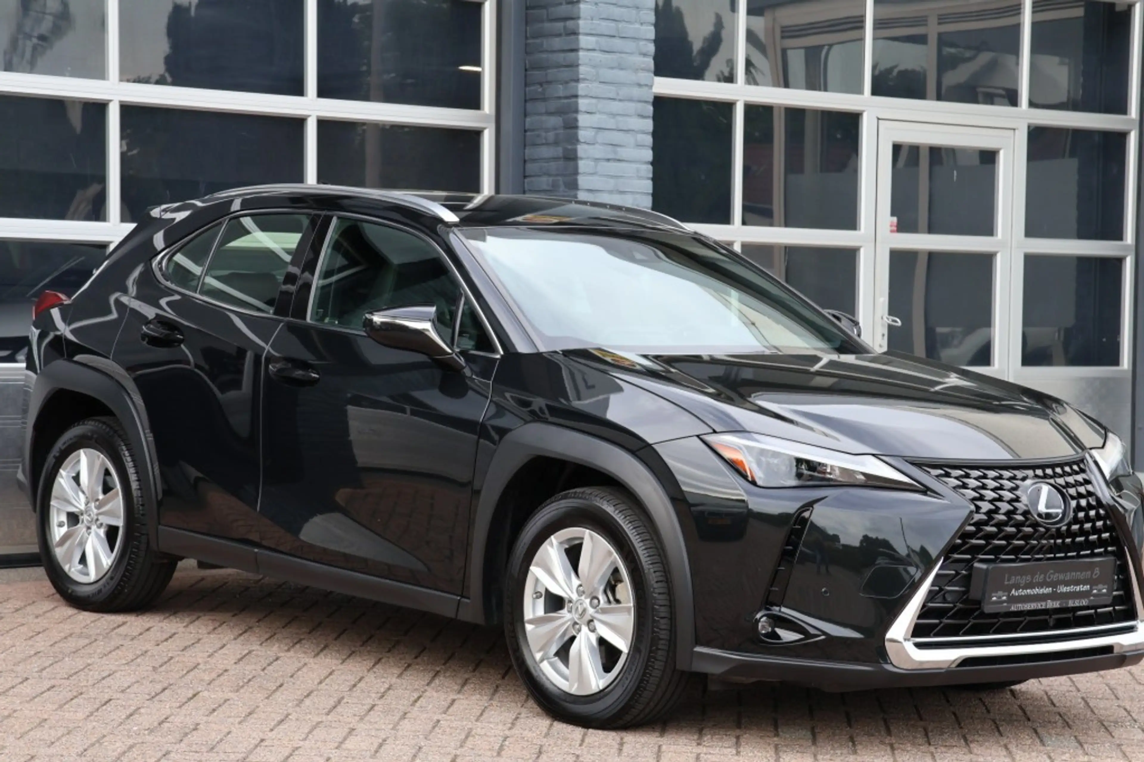 Lexus UX 250h UX 250-H comfort line — photo 3