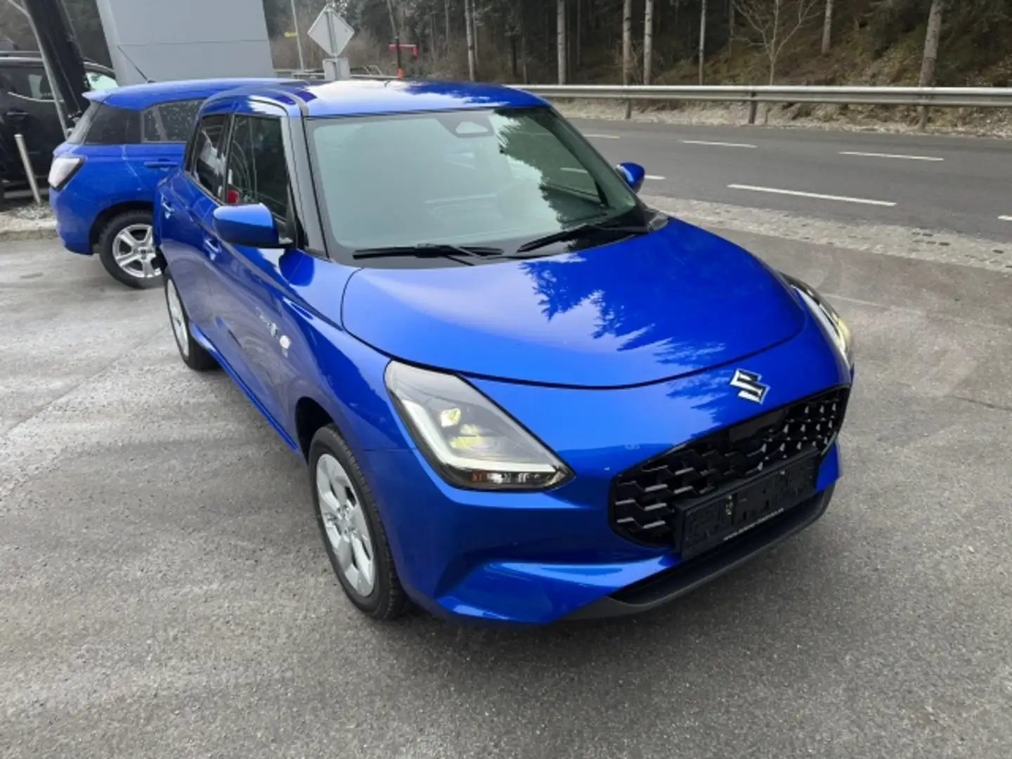 Suzuki Swift 1,2 GL+ Hybrid Allgrip shine Blau - 2
